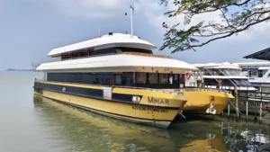 Kochi Marine Drive Cruise Ship Tour