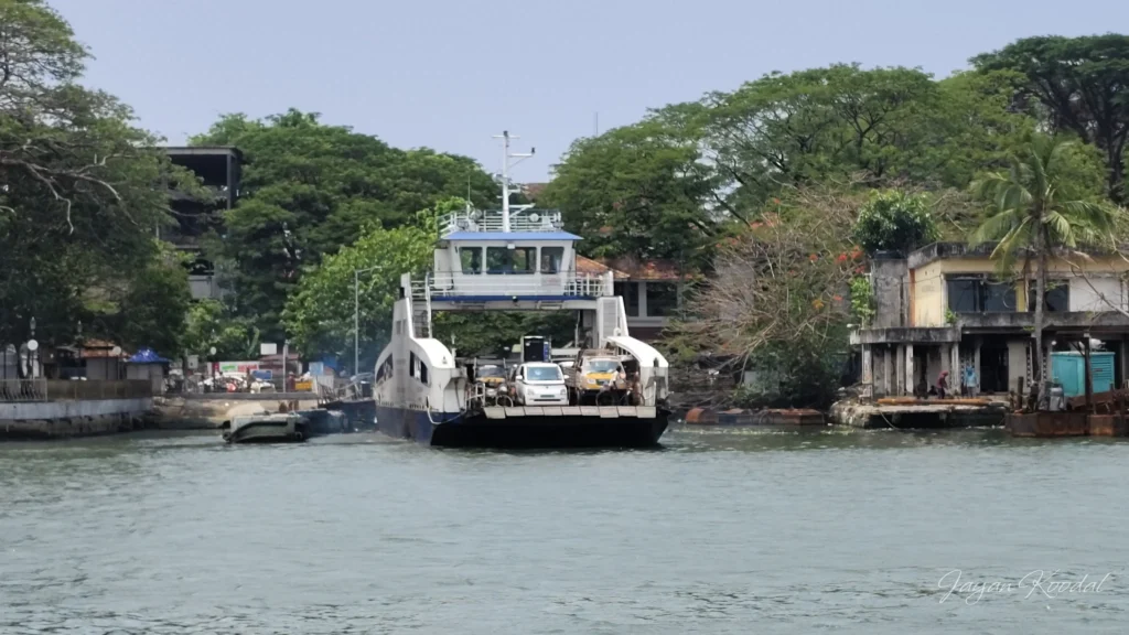 jankar ro-ro boat fort kochi