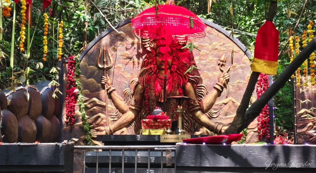 kallali kavu parasakthi amma