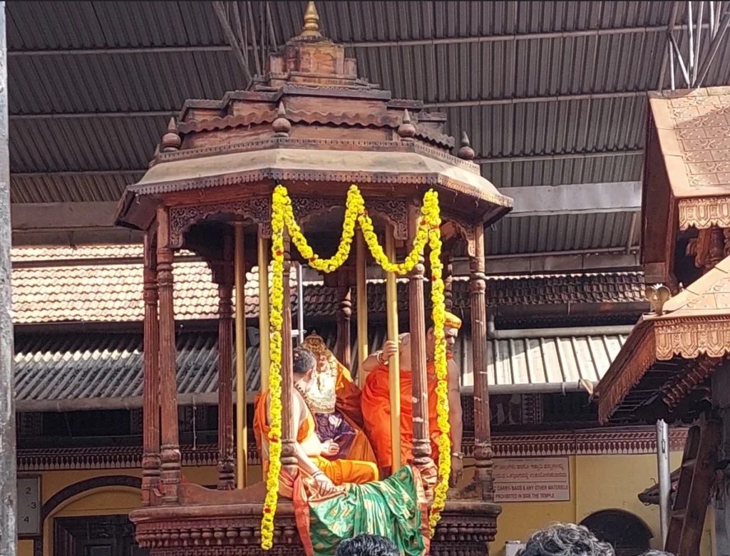 Mookambika temple pradakshinam