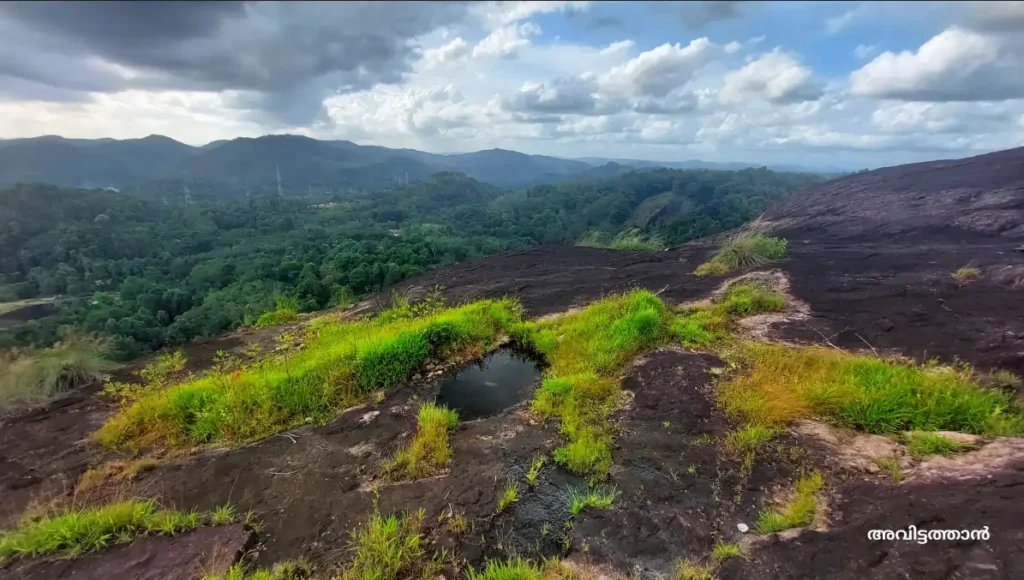 Rakshasanpara Koodal Rock Formations