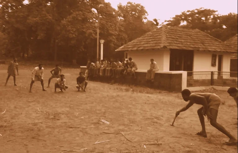 kuttiyum kolum kali